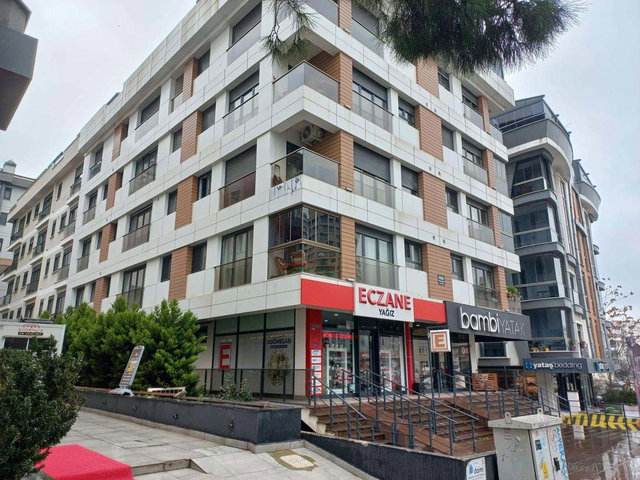 ADATEPE BAĞDAT CADDESI ÜZERINDE 4+1, İSKANLI 135 M2 DUBLEX !