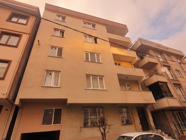 MECLİS MH. METROYA 3 DK YÜRÜME MESAFESİ 2+1 KİRALIK DAIRE