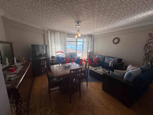 DEĞIRMENDERE HASDAYI SITESINDE DENIZ MANZARALI 3+1 SATILIK DAIRE