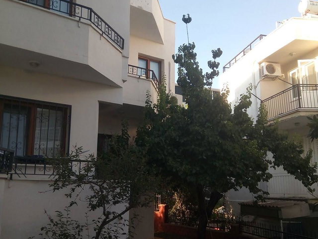 DİDİM ALTINKUMDA DENİZE YÜRÜME MESAFESİNDE 3+1 TERASLI DAİRE
