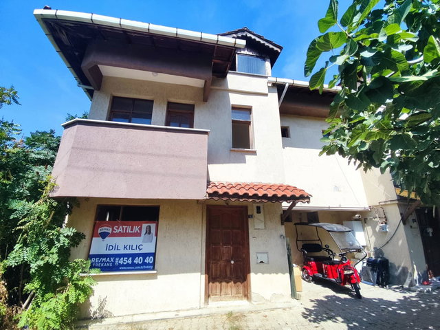 REMAX KANYON’DAN DENİZ MANZARALI SATILIK VİLLA