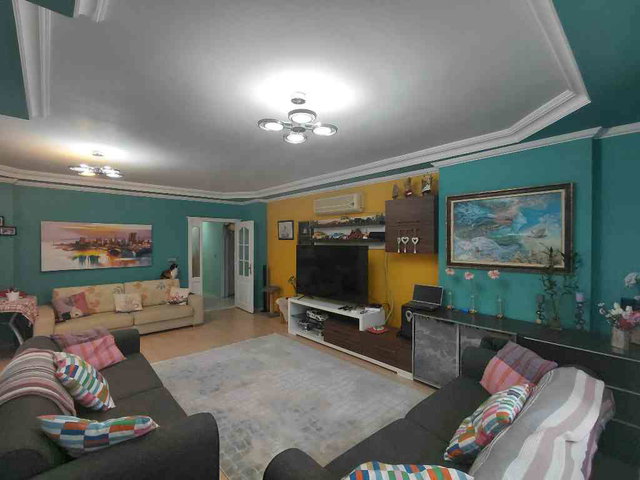 KONYAALTI UNCALI SİTE İÇİ GENİŞ 3+1 SATILIK DAİRE