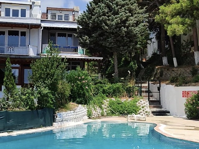 SATILIK VİLLA DENİZ MANZARALI ÖZEL PLAJ 5+2 SAHILTEPE VİLLALERİ