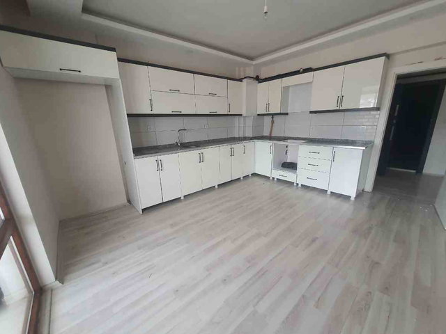 REMAX DOĞU'DAN DOĞUKENT STADYUMU KARŞISINDA KİRALIK 3+1 DAİRE