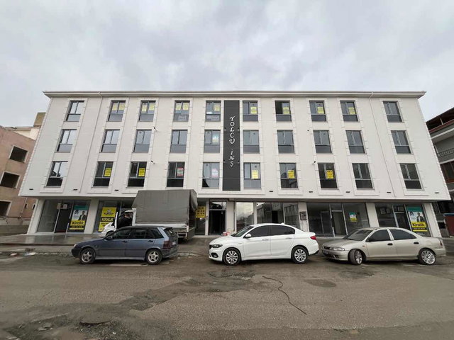 REMAX DEM DEN HASTANE YANI YÜKSEK GETİRİLİ 2+0
