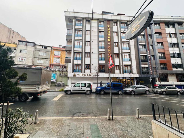 KAĞITHANE - TURHAN KONAKLARI'NDA 2AYRI GIRIŞLI TERASLI DUBLEKS -ASANSÖRLÜ - MERKEZI KONUM