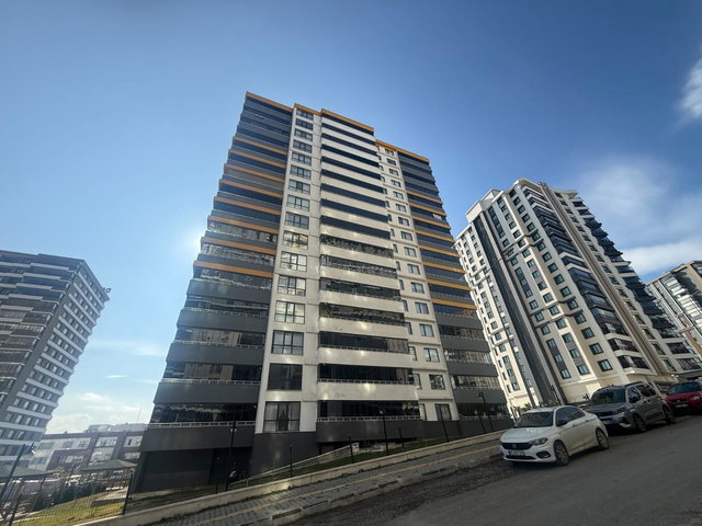 BALAÇ'TA BULUT KULE'DE 3+1