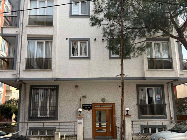 ÜMRANİYE ÇAKMAK ARMAĞANEVLER MAH.FİNANS MERKEZİNE KOMŞU KİRALIK