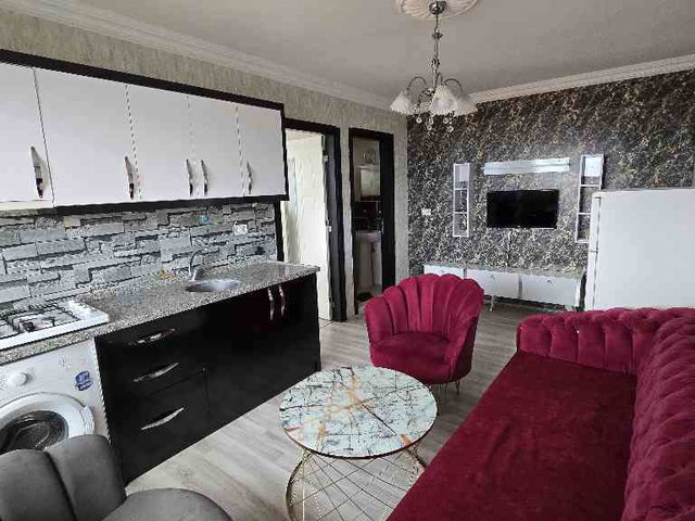 REMAX MODEL DEN BAĞBAŞINDA 1+1 SATILIK APART