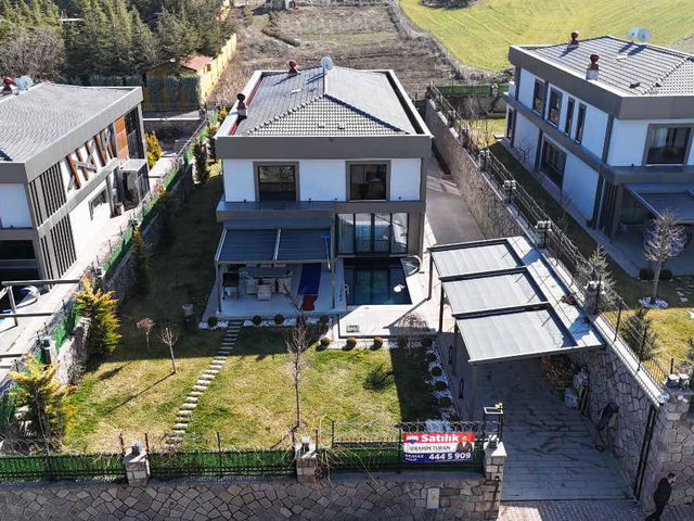 İNCEK COUNTRY'DE ULTRA LÜKS 8+1 ÖZEL TASARIM VILLA