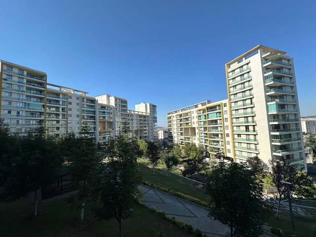 SİTE İÇİ DENİZ MANZARALI 200 M2 ŞEREFİYELİ SATILIK 3+1 DAİRE