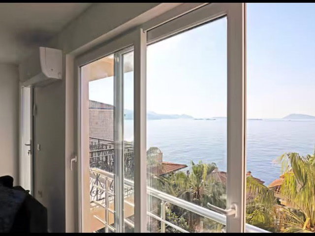 ANTALYA KAŞ YARIMADA SATILIK MEIS ADASI MANZARALI BAHÇE DUBLEKS