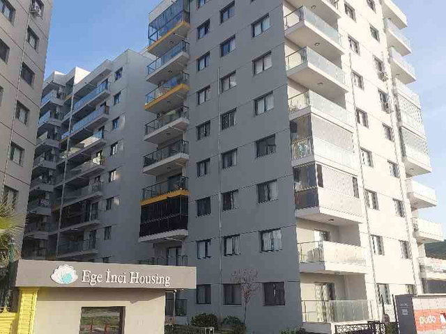 MENEMEN'DE 2+1 KİRALIK DAİRE