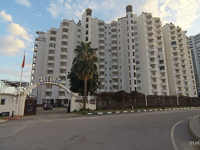 REMAX TOROS'TAN TÖMÜK CLUB LİDO'DA DENİZE SIFIR 3+1