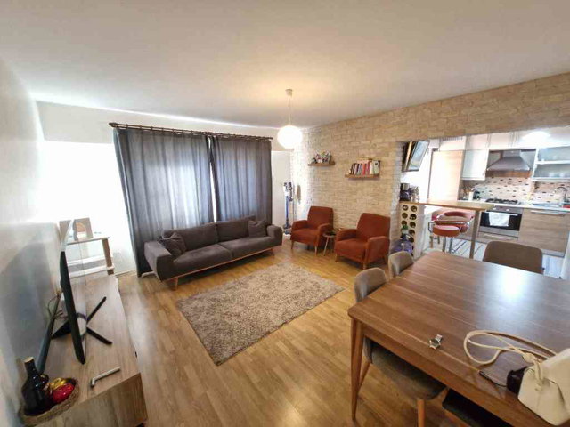 ŞERİFALİ’DE SEMPRA ERA SİTESİ 2+1 SATILIK DAİRE