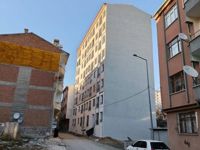 RE/MAX DEĞİŞİM-KÜLTÜR MAHALLESİNDE EŞYALI KİRALIK SIFIR DAİRELER