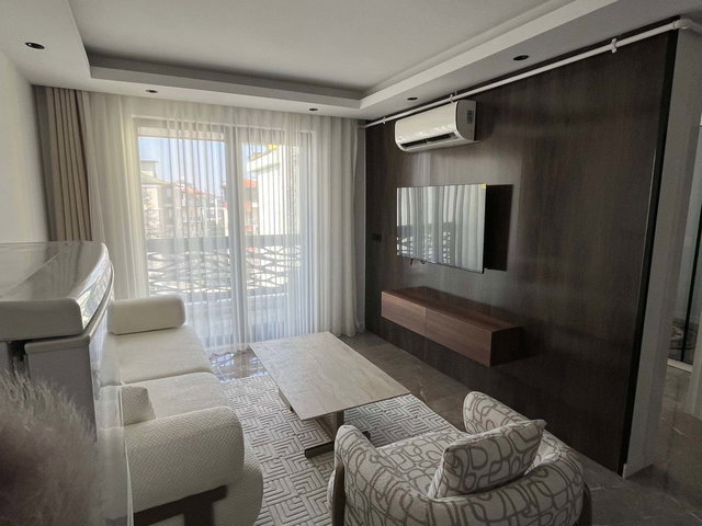 REMAX MODEL DEN ASMALIEVLER MAHALLESİNDE KİRALIK 1+1 SIFIR APART