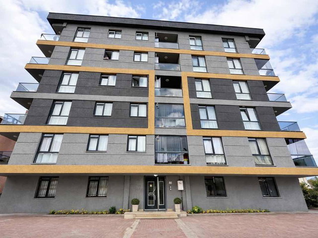 SULTANBEYLİ MECİYE MAHALLESİ'NDE AÇIK OTOPARKLI SATILIK 4+1 ÜST DUBLEX DAİRE