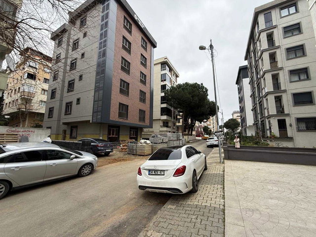 METRO & MARMARAY'A YÜRÜME MESAFESİ 2+1 SATILIK DAİRE