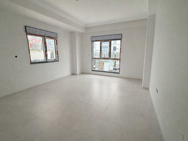 METRO & MARMARAY'A YÜRÜME MESAFESİ 2+1 SATILIK DAİRE