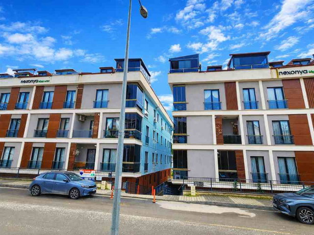 ÇEKMEKÖY KÖYİÇİ NEXONYA EVLERİNDE FULL YAPILI 3+1 DUBLEX DAİRE