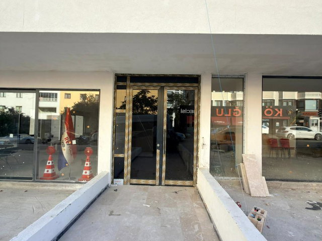 KÖROĞLU & KOZA CAD. KÖŞESINDE 300 M² NET 6+1 LÜKS SATILIK DUBLEKS DAIRE