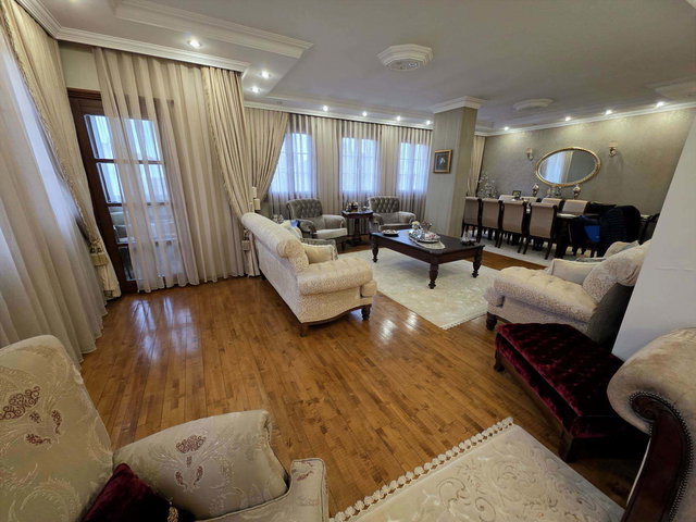 FATİH EMNİYET ARKASI KAPALI OTOPARKLI 5+2 DUBLEKS DAİRE