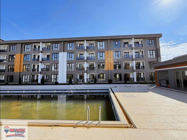 RE/MAX ŞEHİR'DEN AKYOL LOUNGE'DA KİRALİK DAİRE