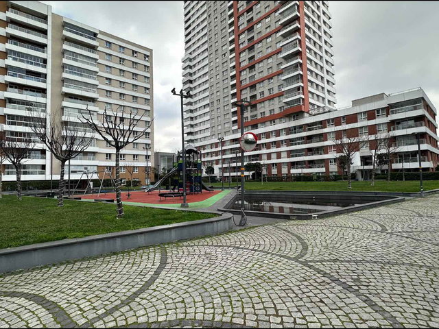 NUROLPARK SITESINDE PEYZAJ CEPHE 2+1 SATILIK DAIRE