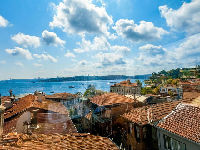 BEYKOZDA BOĞAZ MANZARASI HAKIMIYETLI 3+1 DAIRE