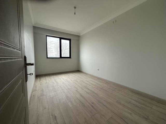 REMAX MAVİ GÜVENCESİYLE  TEPEKUM MAH. SIFIR FERAH KİLERLİ  3+1 EBEVEYN BANYOLU   KİRALIK DAİRE