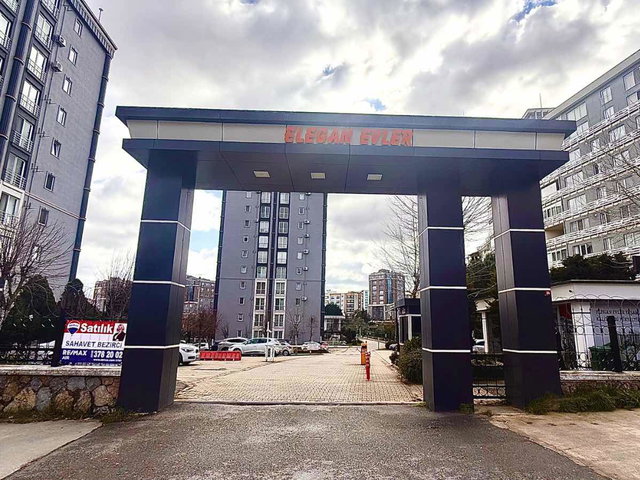 PENDİK YENİŞEHİR ELEGAN EVLER SİTESİ SATILIK 2+1