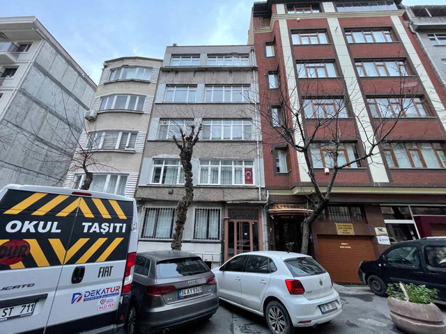 FATİH AKŞEMSETTİN MAH AKDENİZ SARIGÜZEL CAD. KIRALIK 2+1 DAİRE