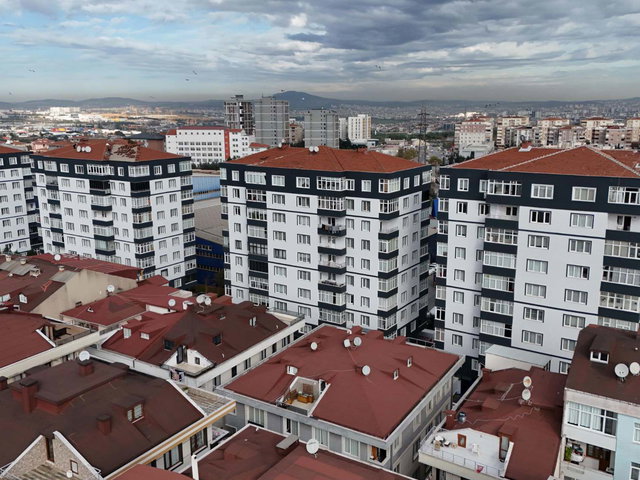 SANCAKTEPE FATİH MH. SİTE İÇERİSİNDE 3+1 SATILIK ARAKAT DAİRE