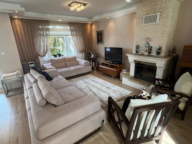 ÇAYYOLU ILKO SITESINDE MASRAFSIZ 4+2 SATILIK VILLA