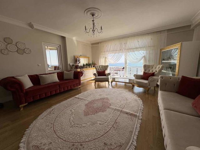 REMAX OĞUZ ‘DAN MUHTEŞEM DENİZ VE ŞEHİR MANZARALI 3+1 DAİRE