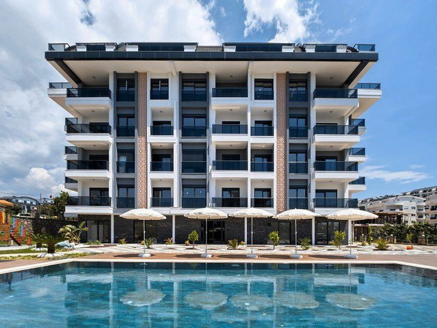 *RE/MAX MAHAL'DEN: OBA, ALANYA'DA, TAM DONANIMLI İKİ ODALI EŞYALI DAİRE.*