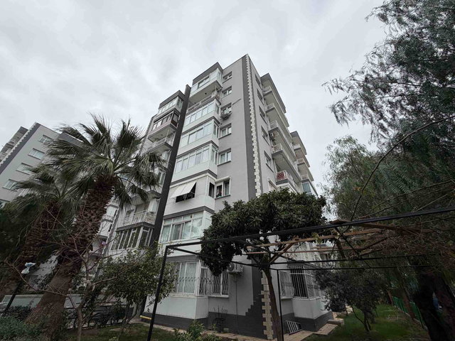 BORNOVA BARBAROS MAHALLESI'NDE SATILIK 3+1 DAIRE BOR KOOP SITESI