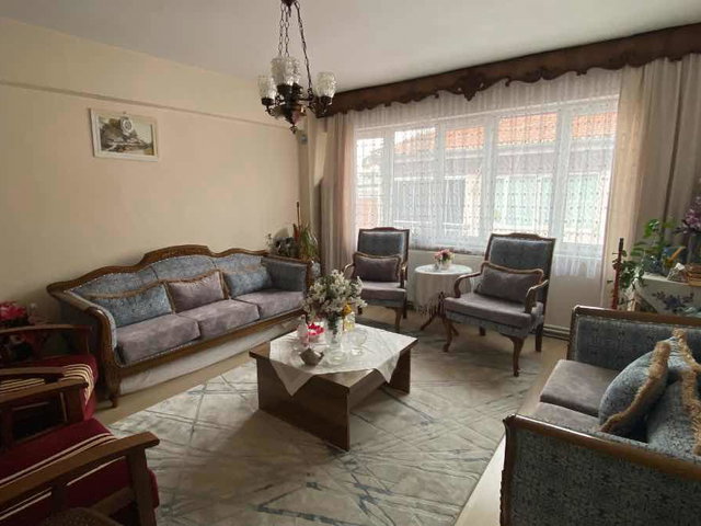 DAVUTDEDE MAH. YILDIRIM BELEDİYESİ KARŞISINDA SATILIK 2+1