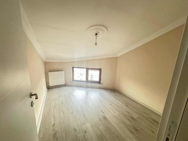 GEBZE MUSTAFA PAŞA MAHALLESİNDE KİRALIK 4+1 DUBLEKS DAİRE
