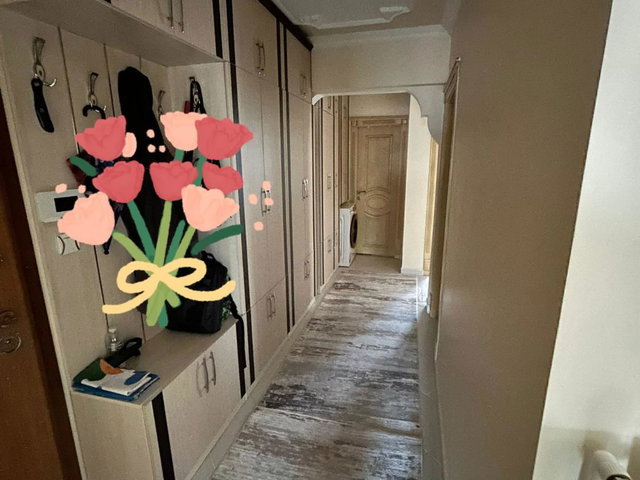 YENIMAHALLE'DE MERKEZI KONUMDA YAPILI DAIRE