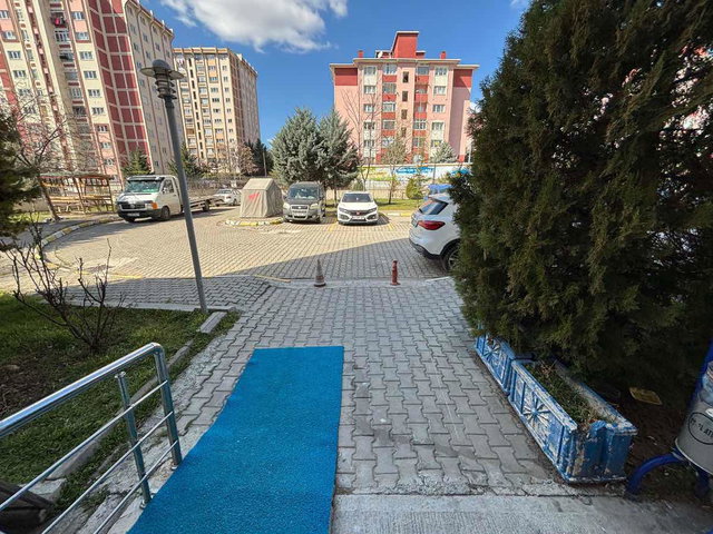 ALTINEVLER ERTUĞRULGAZI SITESI KIRALIK 2+1 UYGUN MANZARALI DAIRE