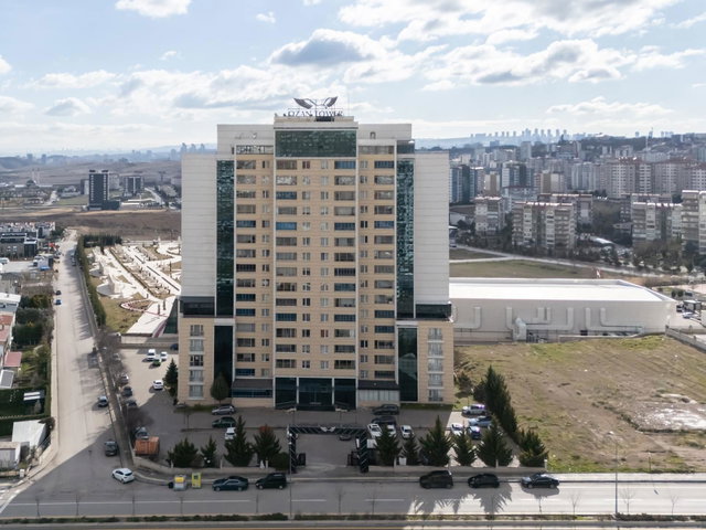 BAĞLICA OZAN TOWER'DA GENIŞ VE KULLANIŞLI 2+1 KİRALIK DAİRE