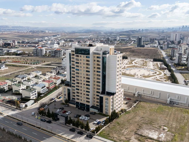 BAĞLICA OZAN TOWER'DA GENIŞ VE KULLANIŞLI 2+1 KİRALIK DAİRE