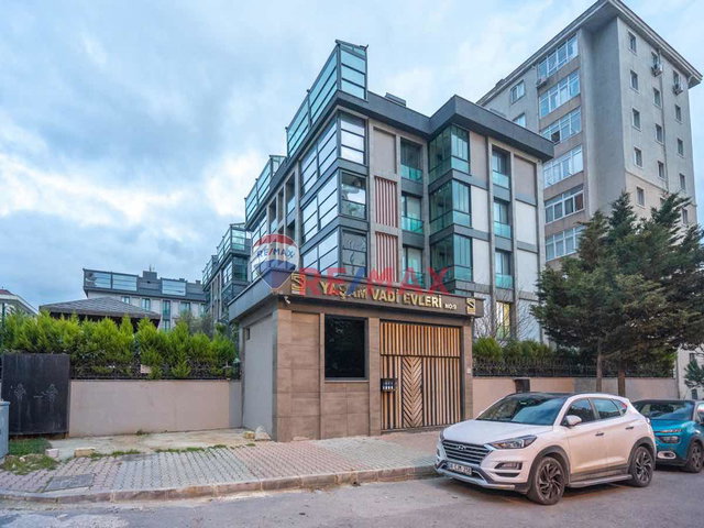REMAX GELİŞİMDEN YAŞAM VADİ EVLERİ 5+2 ULTRA LÜKS DUBLEKS DAİRE