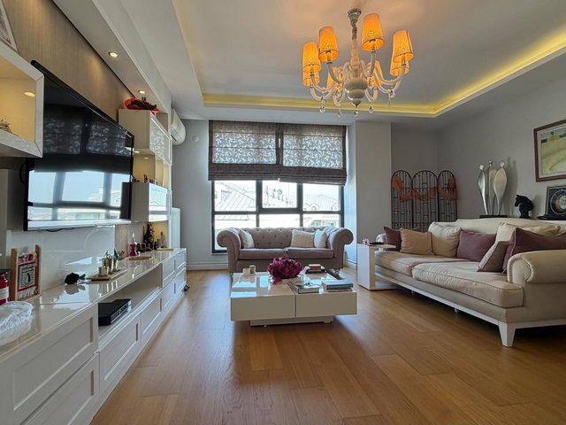 ÇENGELKÖY LİFE SİTESİNDE KISMİ BOĞAZ MANZARALI LÜKS DUBLEX DAİRE