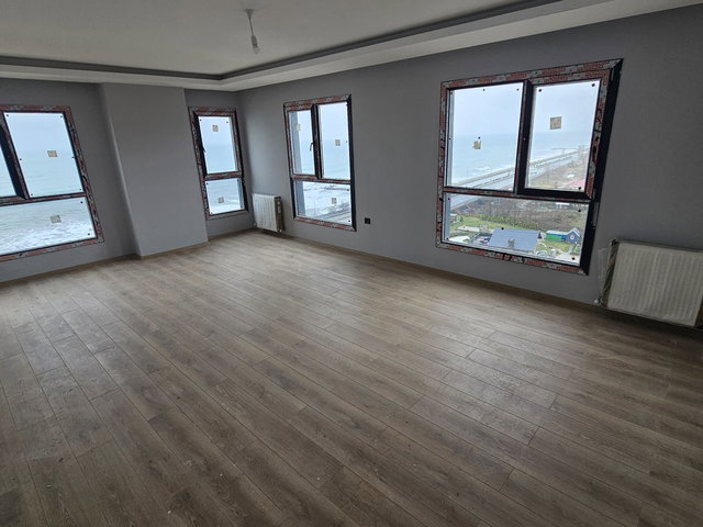 RE/MAX'DAN RIZE PAZAR HAMIDIYEDE MUHTEŞEM MANZARALI 3+1 TÜM ODALARI DENİZ GÖREN SATILIK DAIRE