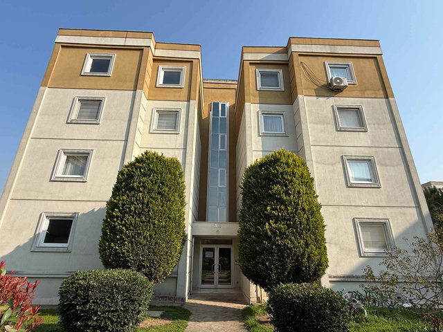 İZMİT ALİKAHYA MAH. KAVANİUM 833 SİTESİ İSKANLI BOŞ İÇİ SIFIR SATILIK 3+1 DAİRE