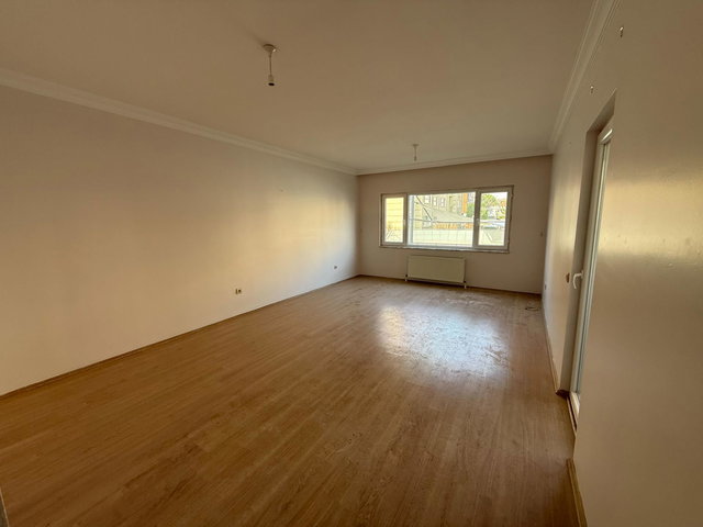 İZMİT ALİKAHYA MAH. KAVANİUM 833 SİTESİ İSKANLI BOŞ İÇİ SIFIR SATILIK 3+1 DAİRE