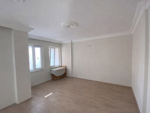 RE/MAX İNCİ'DEN KUVA-İ MİLLİYE MAH. SATILIK NA TAMAM TRİPLEX VİLLA